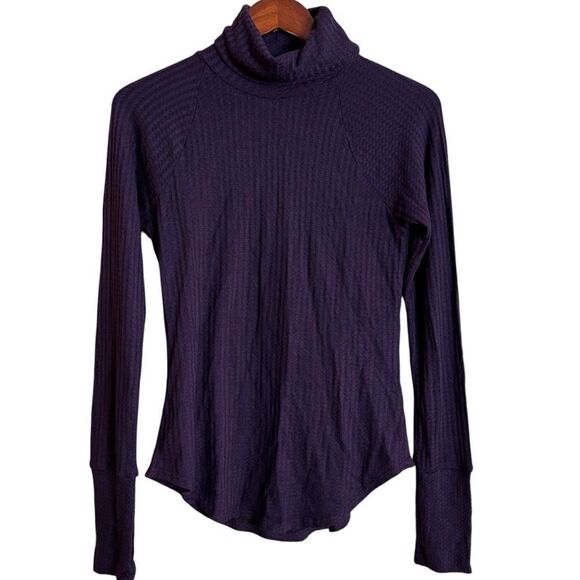 NEW Chaser Waffle Knit Turtleneck Amethyst Purple Size Medium Elena Gilbert Vibe - Picture 2 of 7
